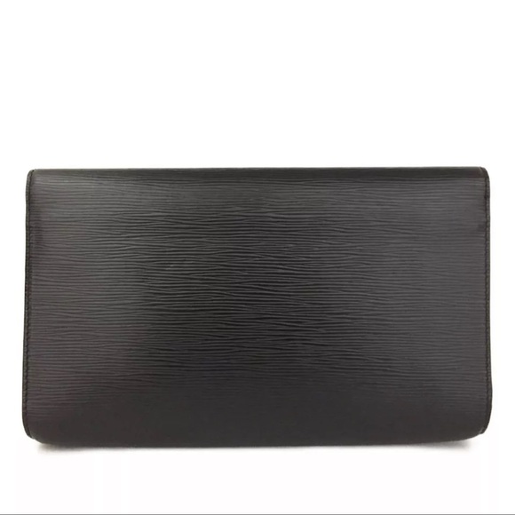 Authentic LOUIS VUITTON Chaillot Black Epi Leather Clutch Bag - Picture 7 of 14